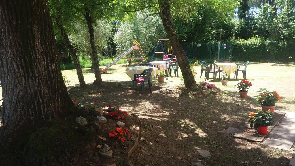 Bed and Breakfast Azzurre Beb Laterina Zewnętrze zdjęcie