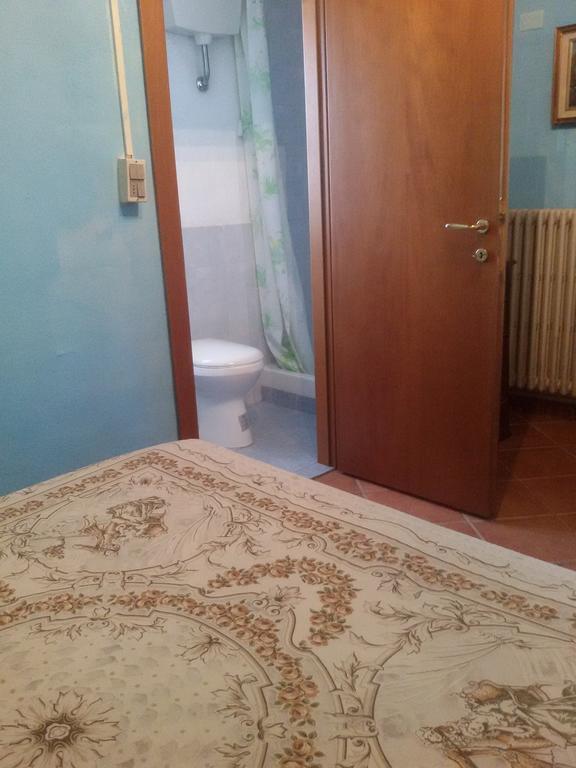 Bed and Breakfast Azzurre Beb Laterina Zewnętrze zdjęcie