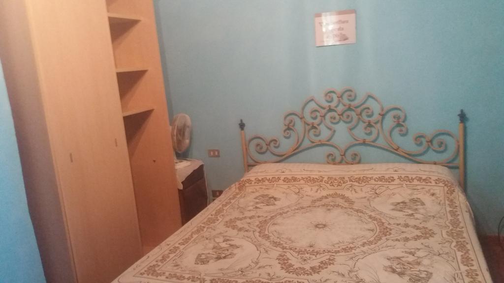 Bed and Breakfast Azzurre Beb Laterina Zewnętrze zdjęcie